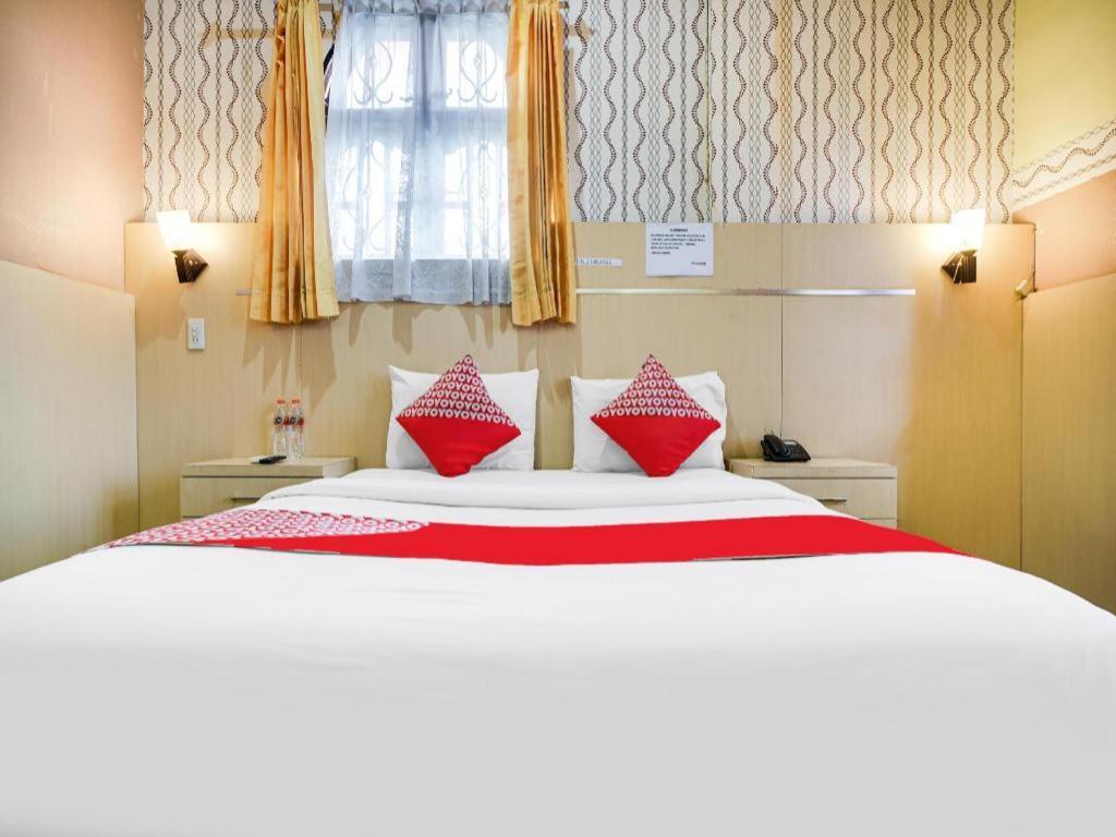 Oyo 1140 Hotel Tresya Tanjung Balai Tanjungbalai Exterior foto